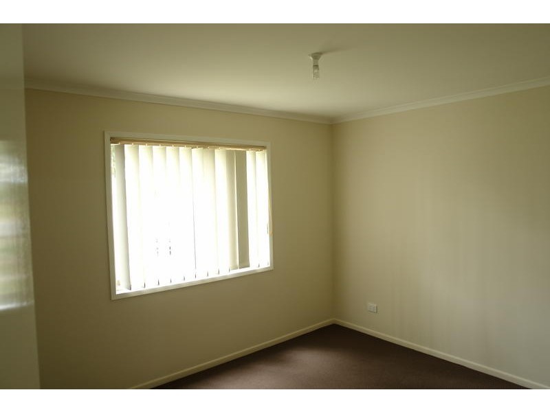 194 Brisbane Tce, Goodna QLD 4300